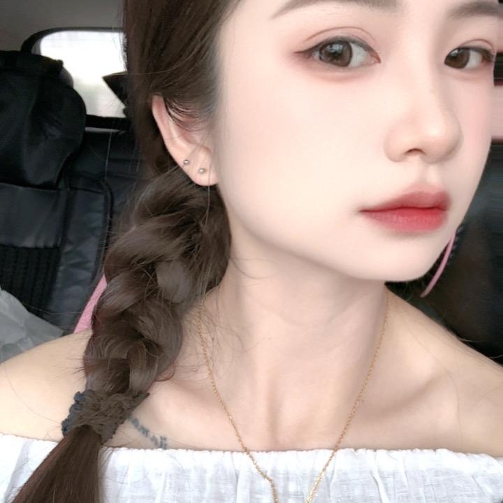 是曼曼吖