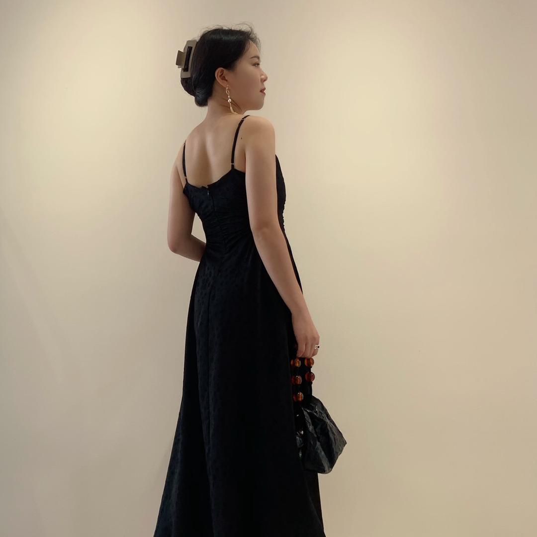 襄阳AURA欧瑞女装