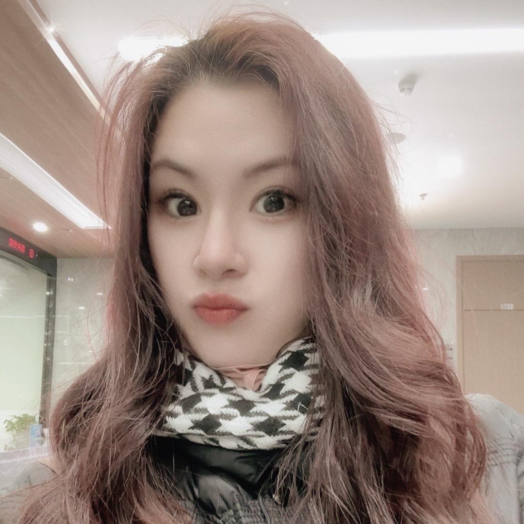 怕黑的女人