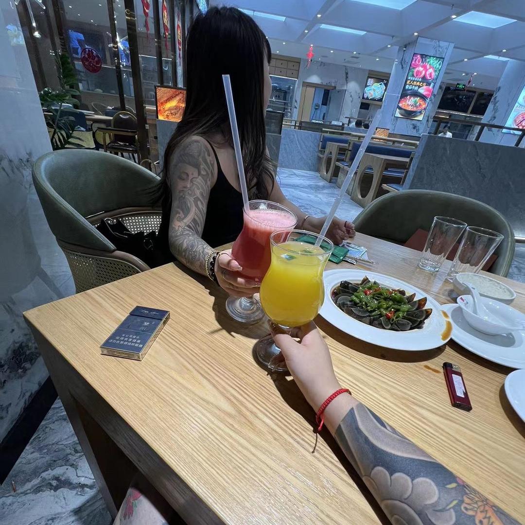 黑暗萝莉.🖤