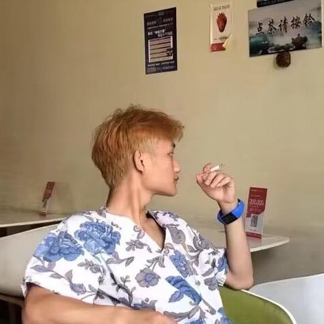 冯小星✨