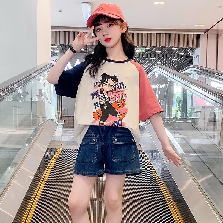 Model、甜馨女童设计师童装