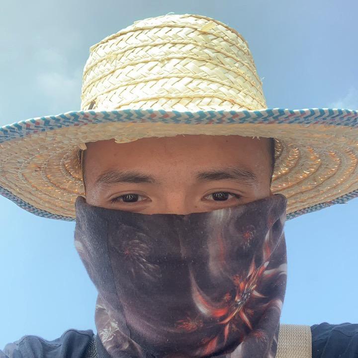李文东