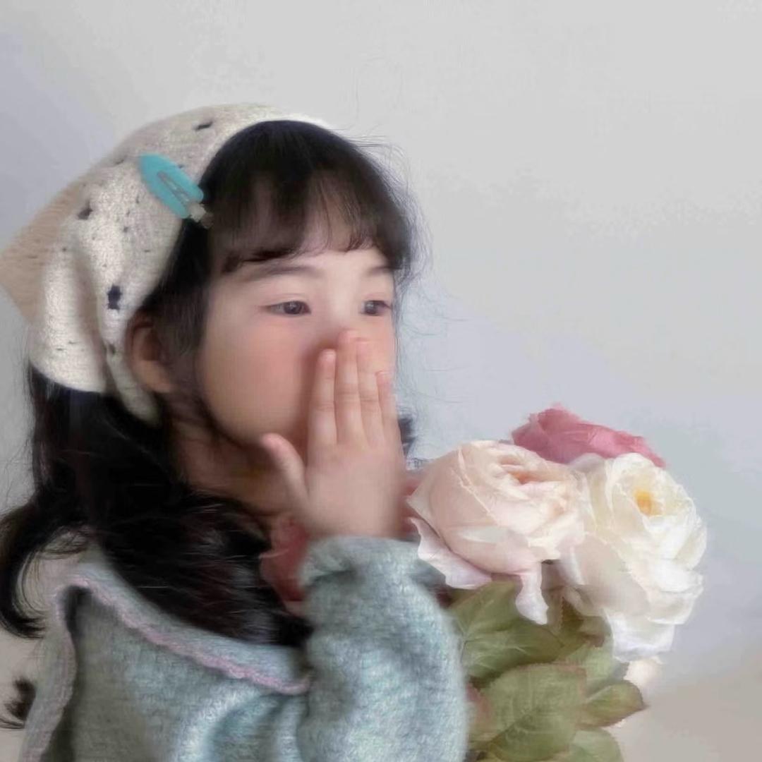 小兔啾咪糖🐰