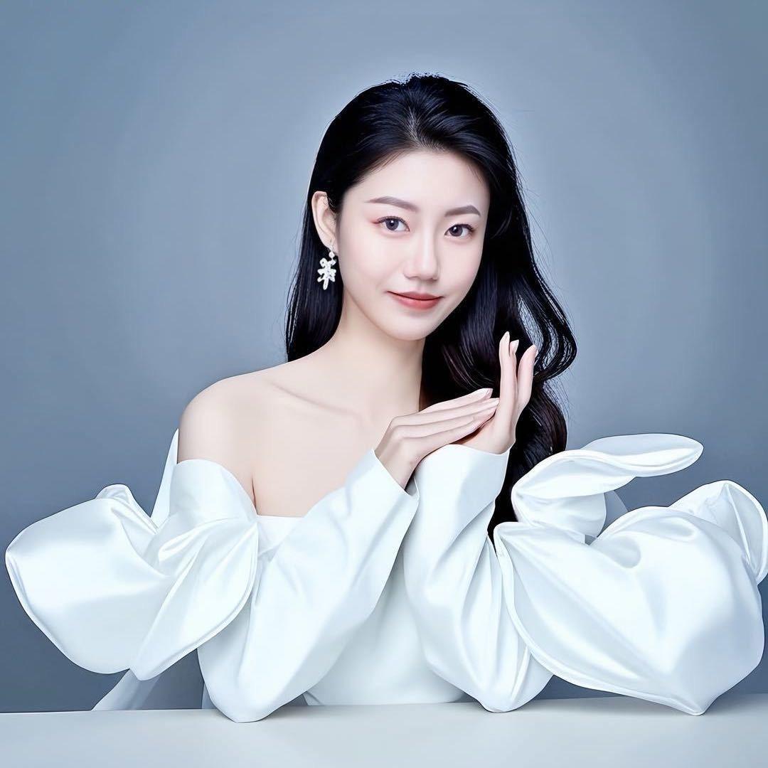 小盈余在工作