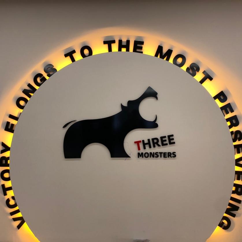 三只怪兽健身工作室