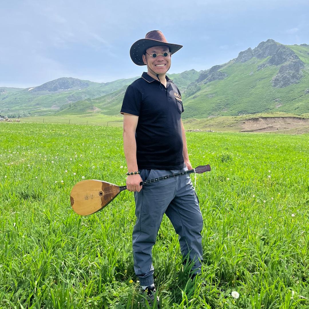 㮻青别克在新疆