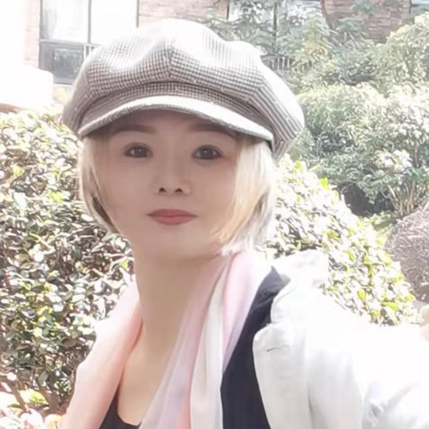 快乐陈姐，拒绝私信，谢网友点赞。