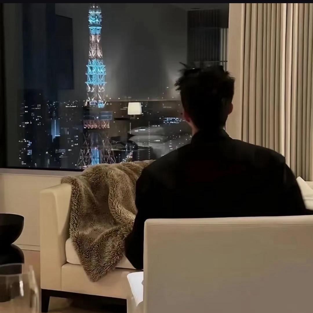 辞安头像