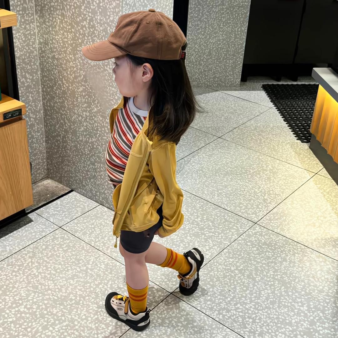 小小ᵗᵒⁿᵍ.