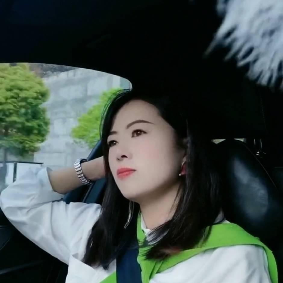 亮晶晶 💄💄💄