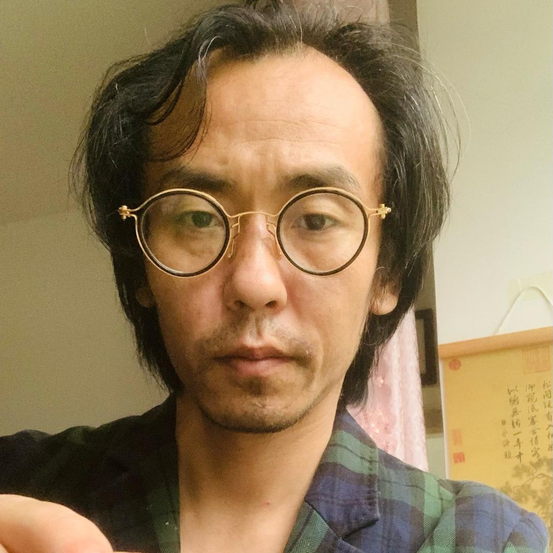 术系青年