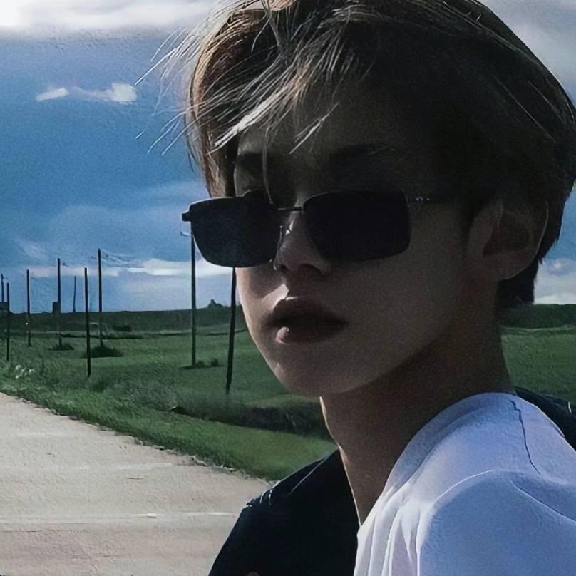 上海艺联控股公司