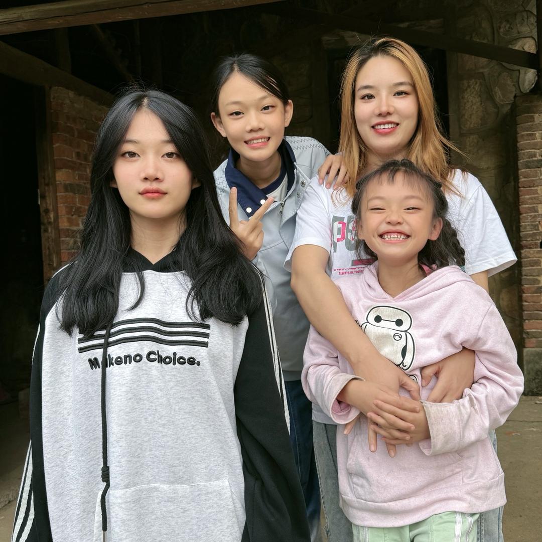 农村姐妹娃