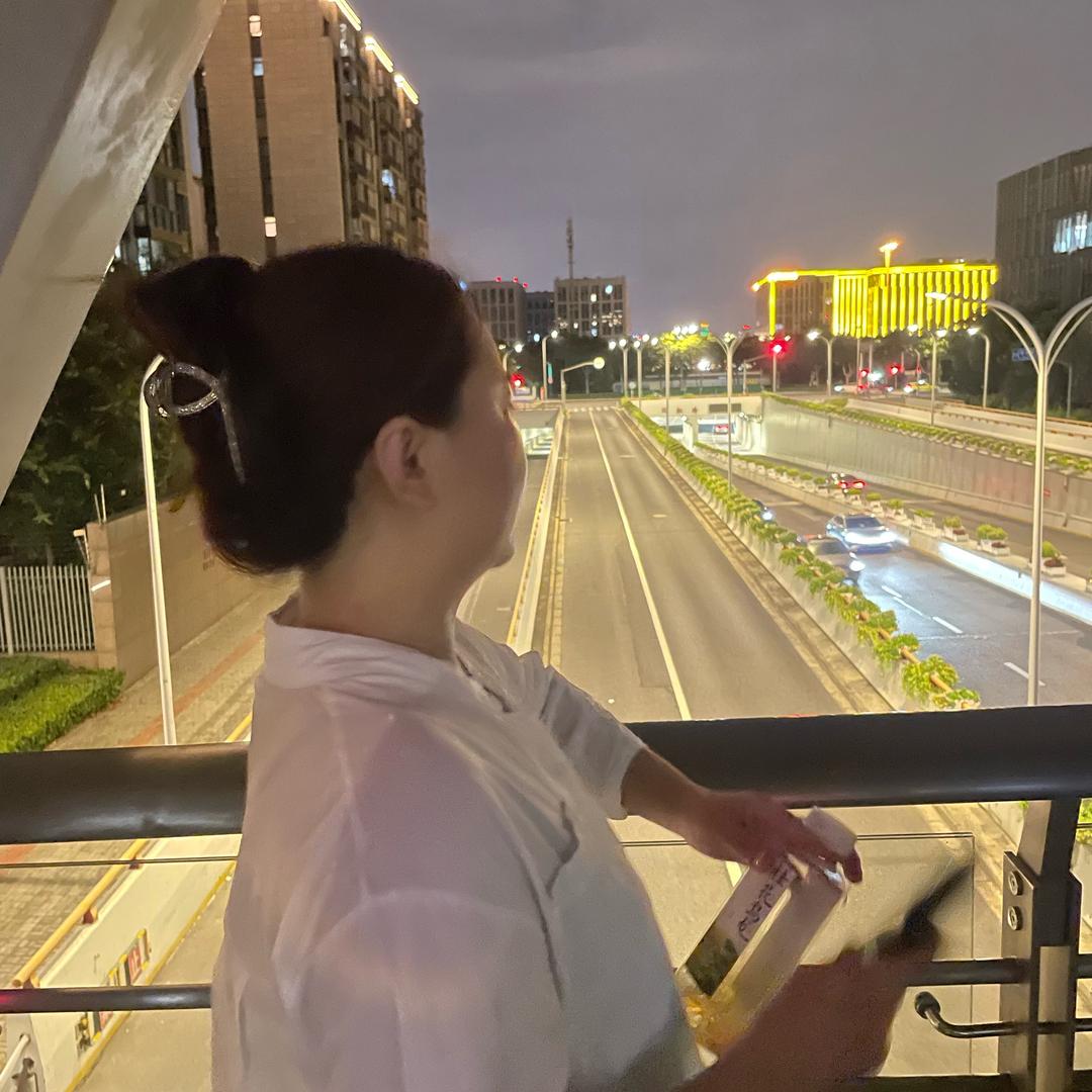 丽姐-月嫂育儿嫂家务师护工