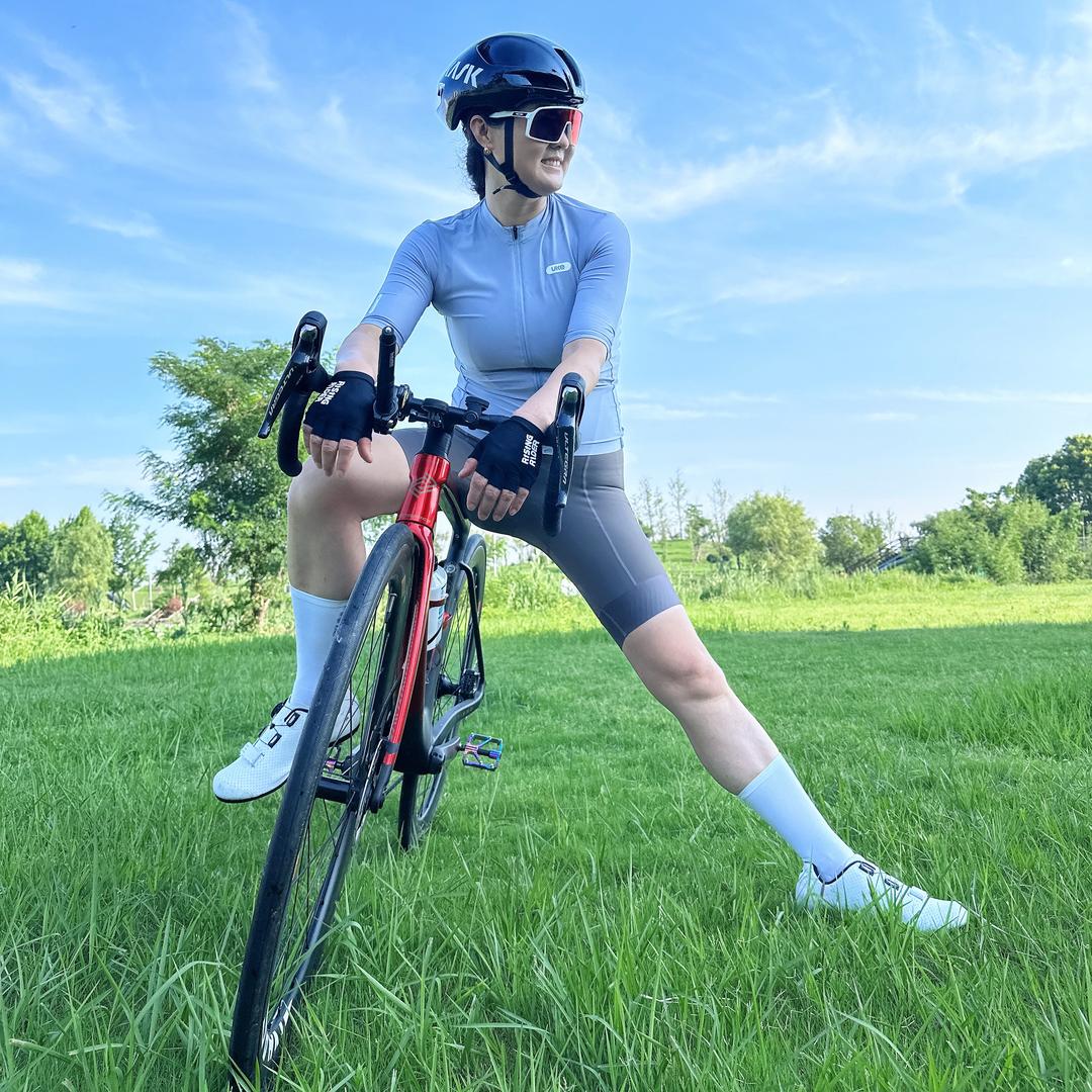 🚴🏻‍♀️爱花菜