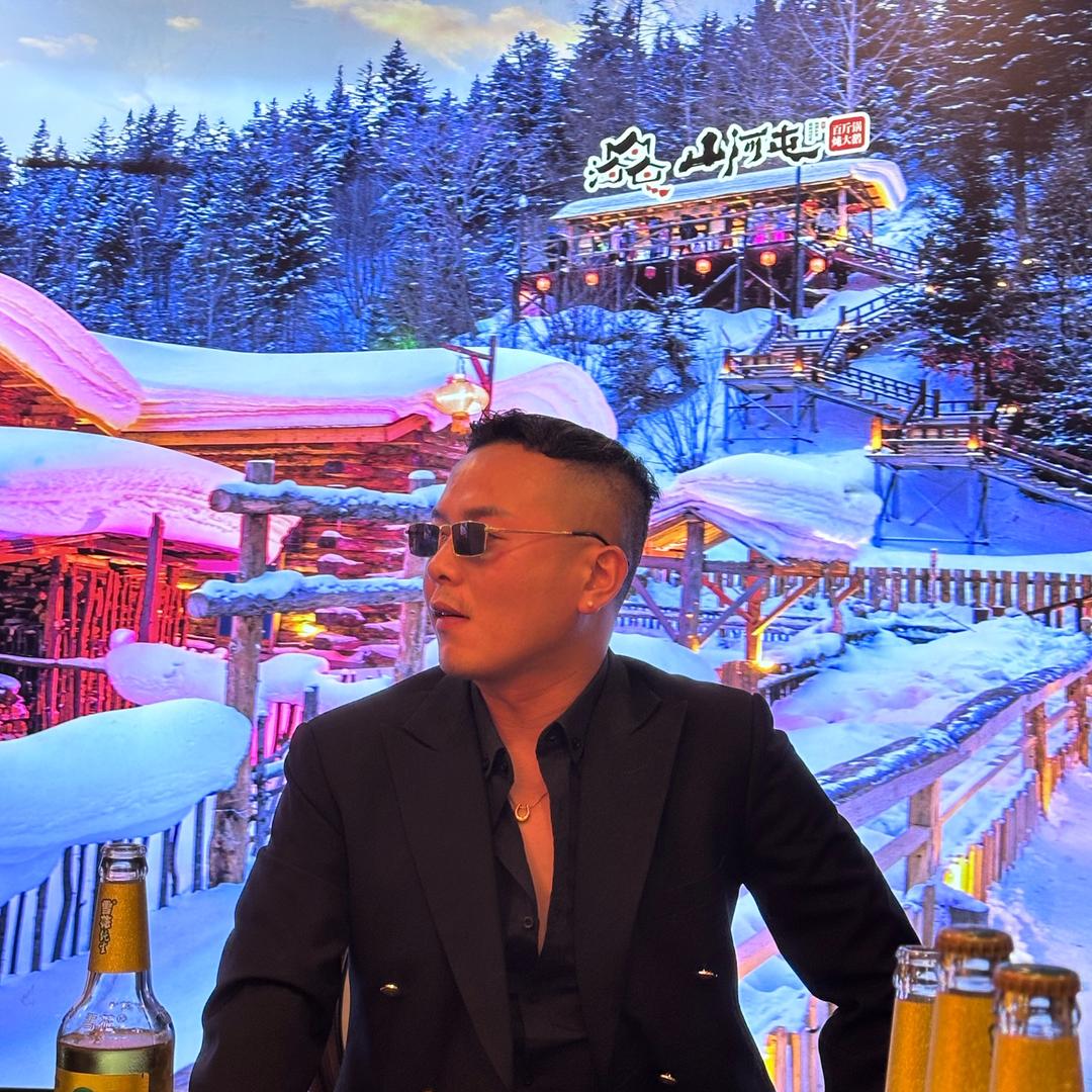 李总 爱剪发