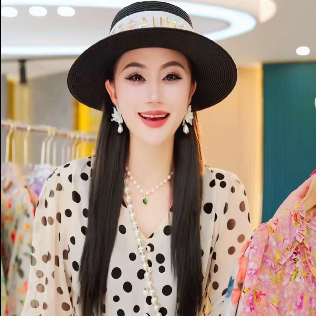 欧曼真丝折扣女装(欧韵菲品牌)