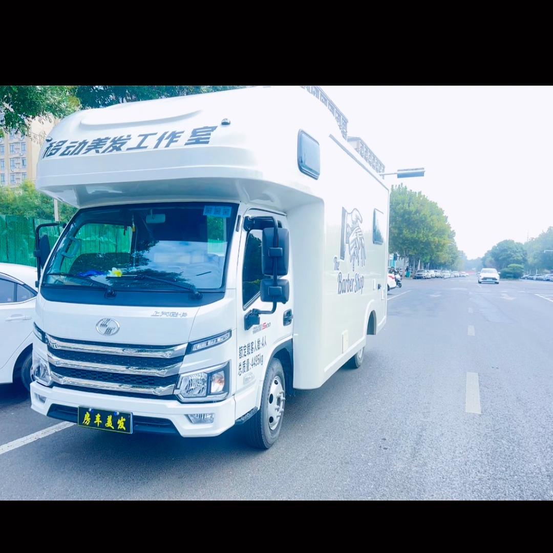 港区机场房车托尼