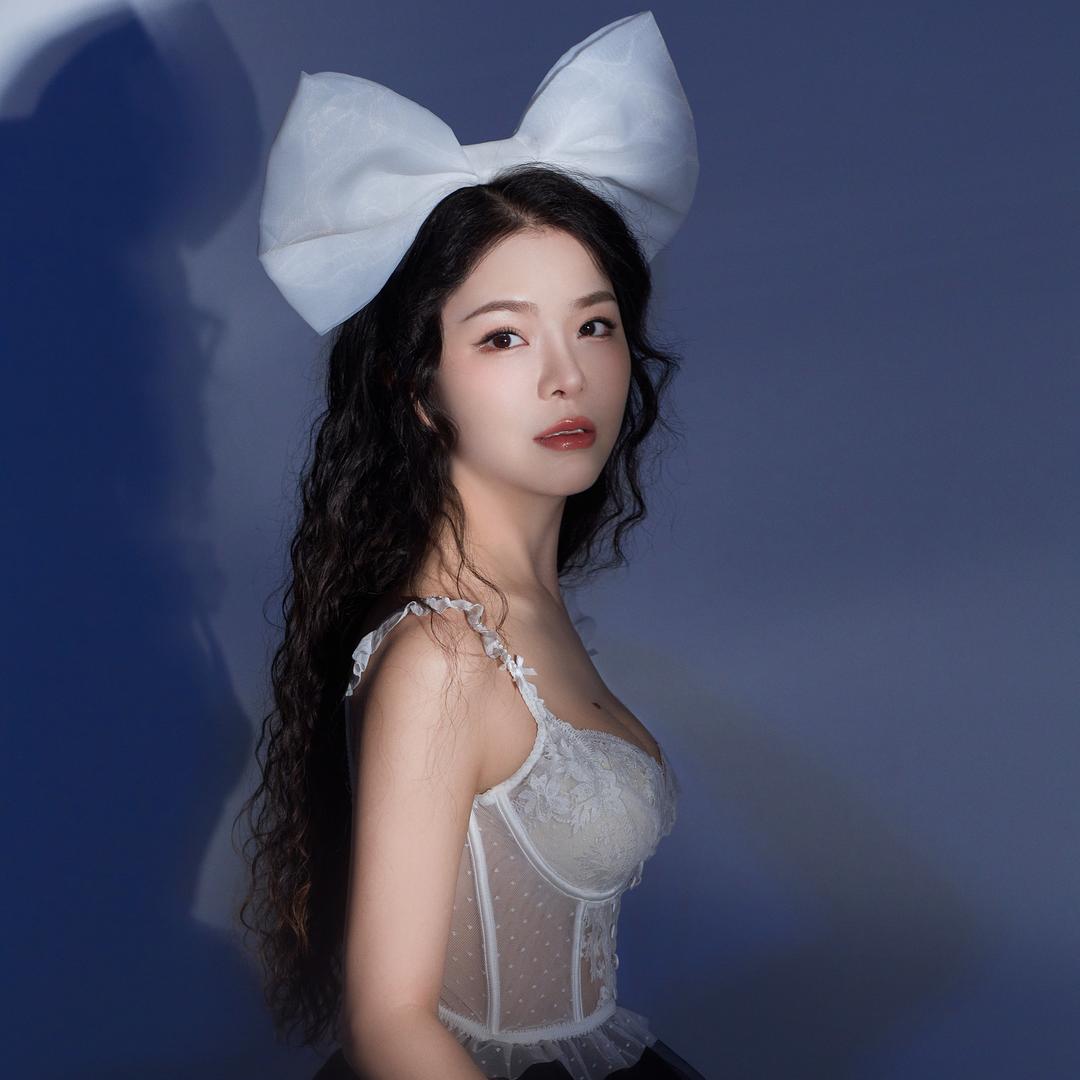 你超级可爱的阿姨