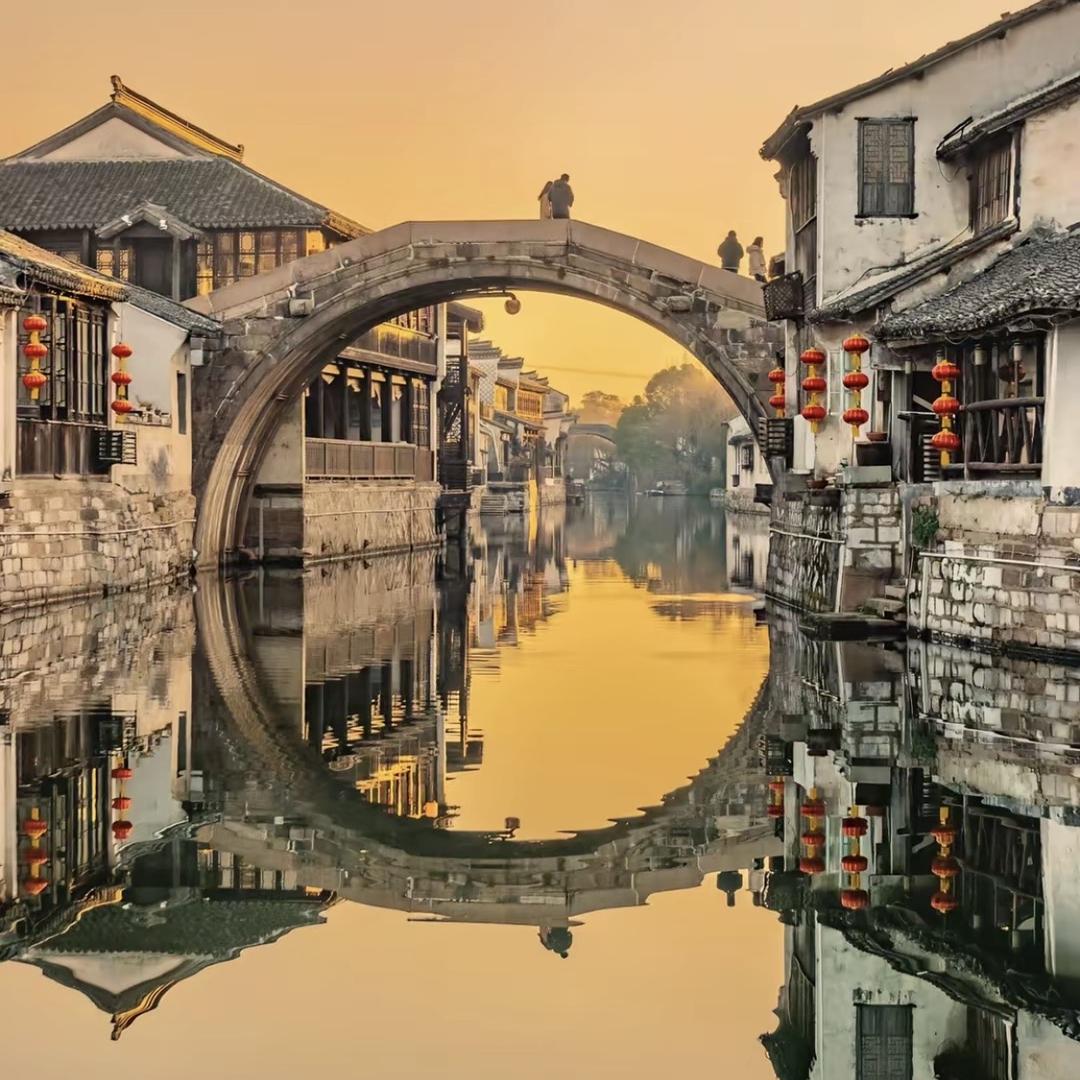 泉布浮花浪百货严选店