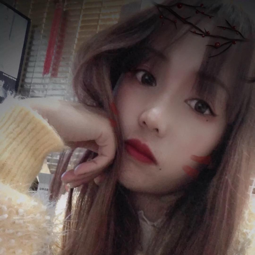 ⭐繁华❤️丽🌙