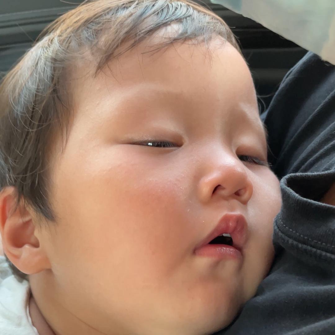 小六很开心