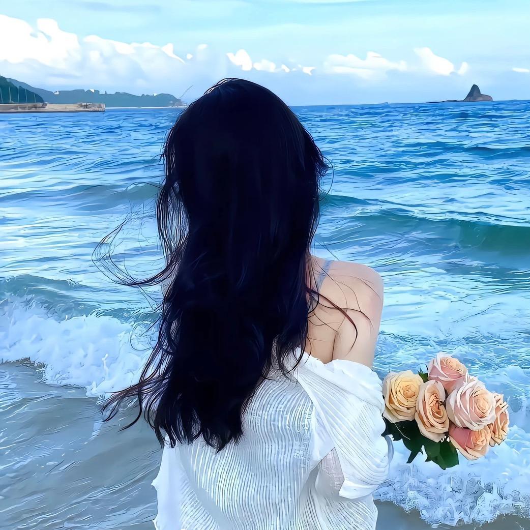 @小小何呀