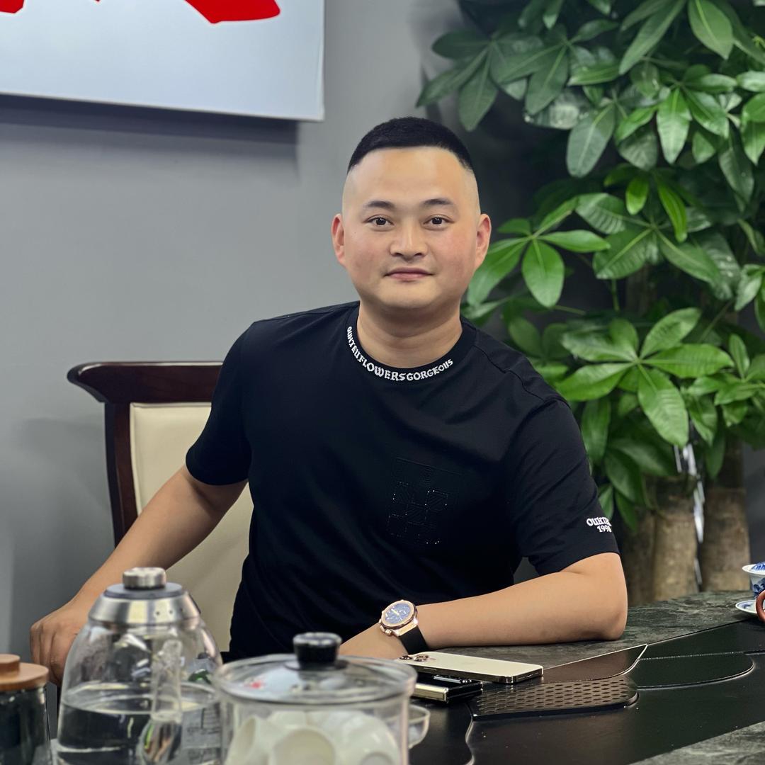 成都阿宇路虎