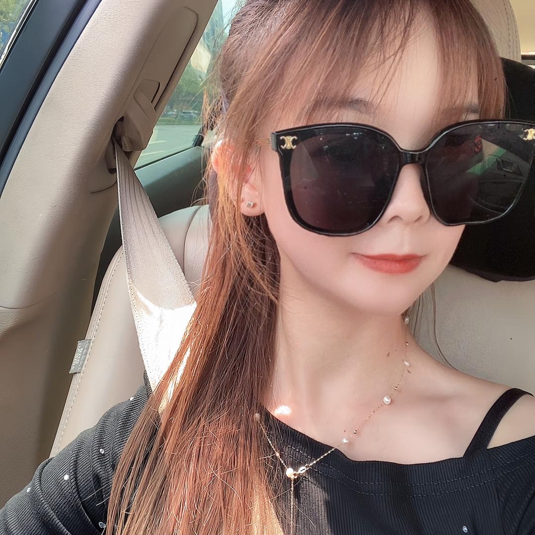 💋豆 叮 珠宝小姐姐