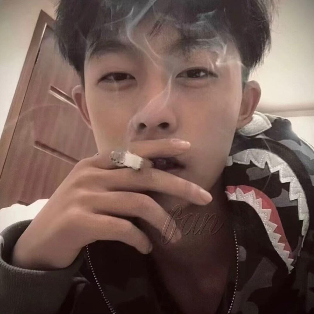 𝘼.𝟲️.（和平精英  代打发私）