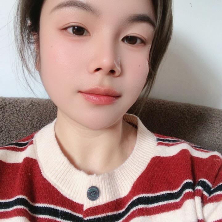 欣仔🎤（开播号在主页）早6:10