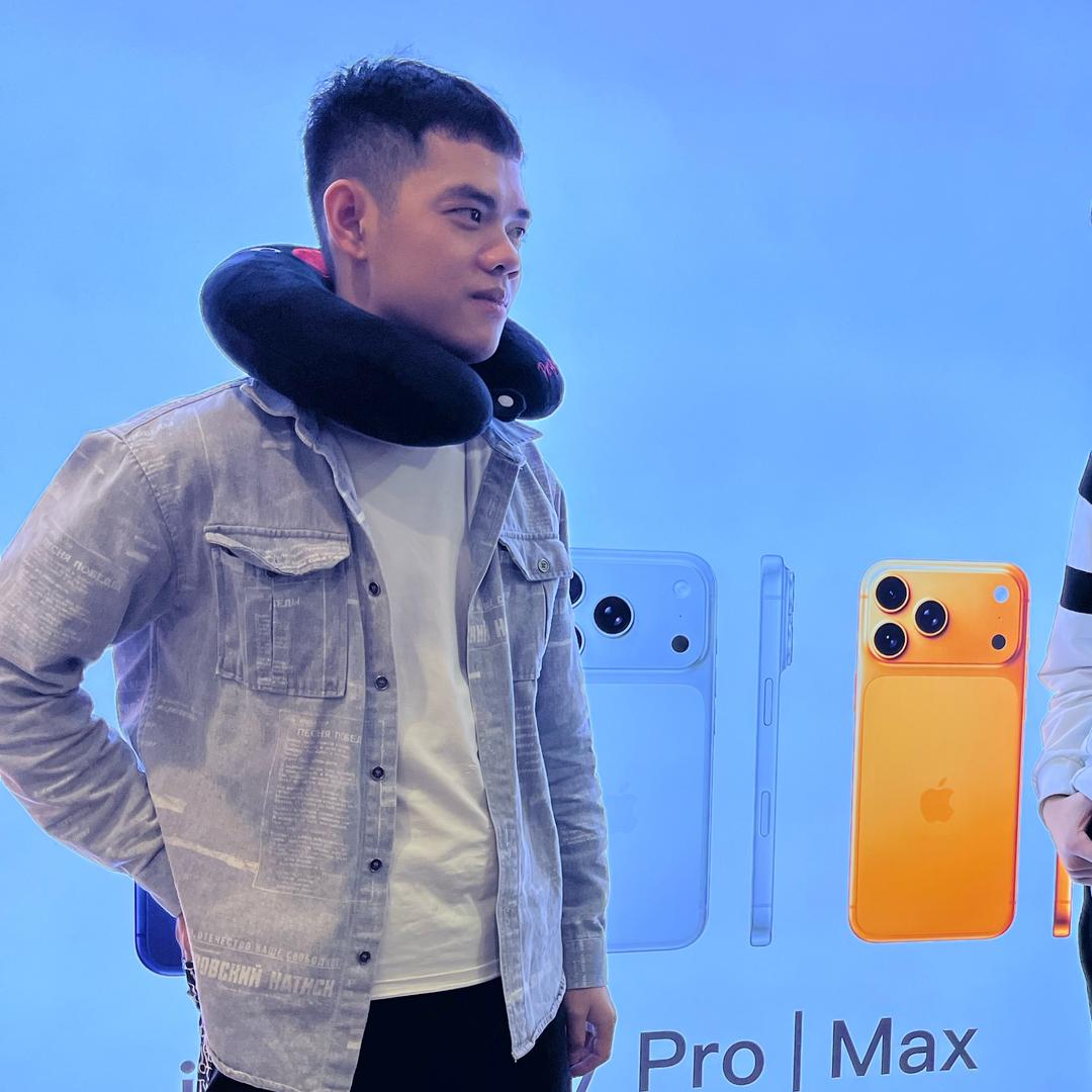 老二来了（手机数码）