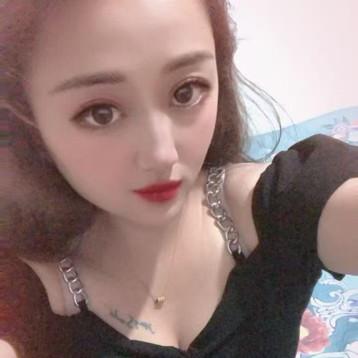 Qwt👩‍❤️‍👩——————