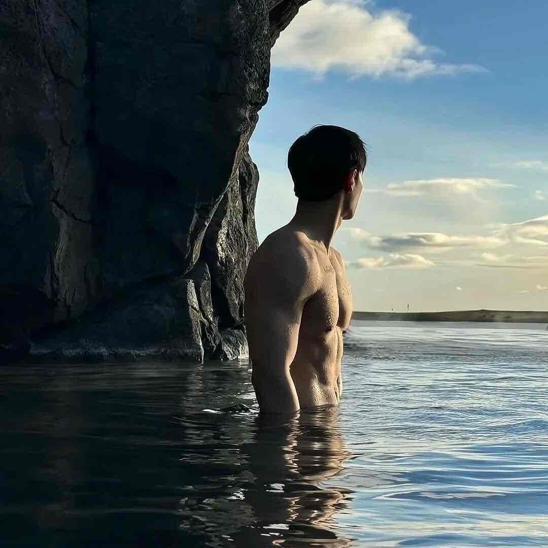 小狗也哭泣