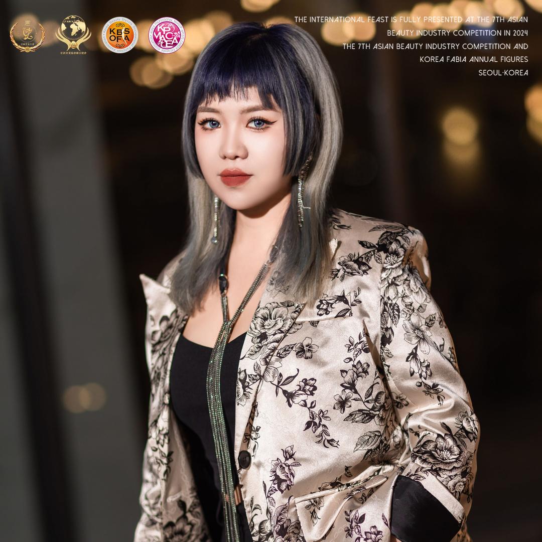 杨杰美妆学院安娜老师