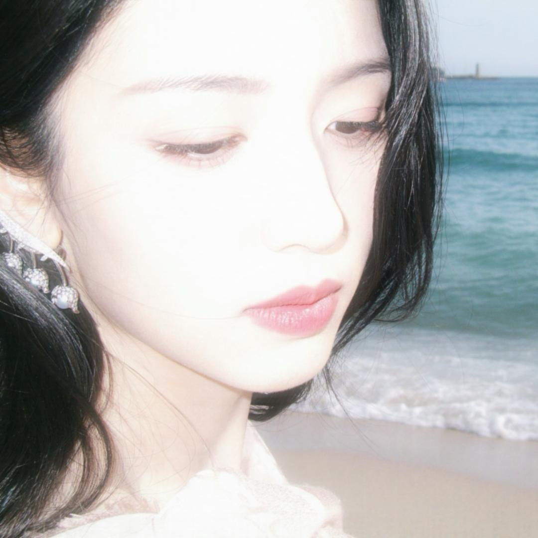 吾恩雯_Vvv
