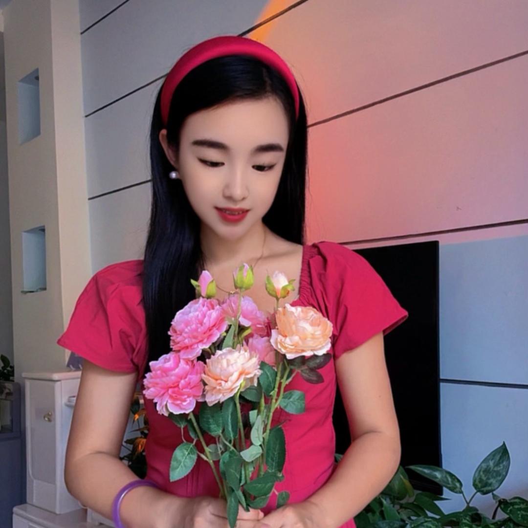 何小美Studio