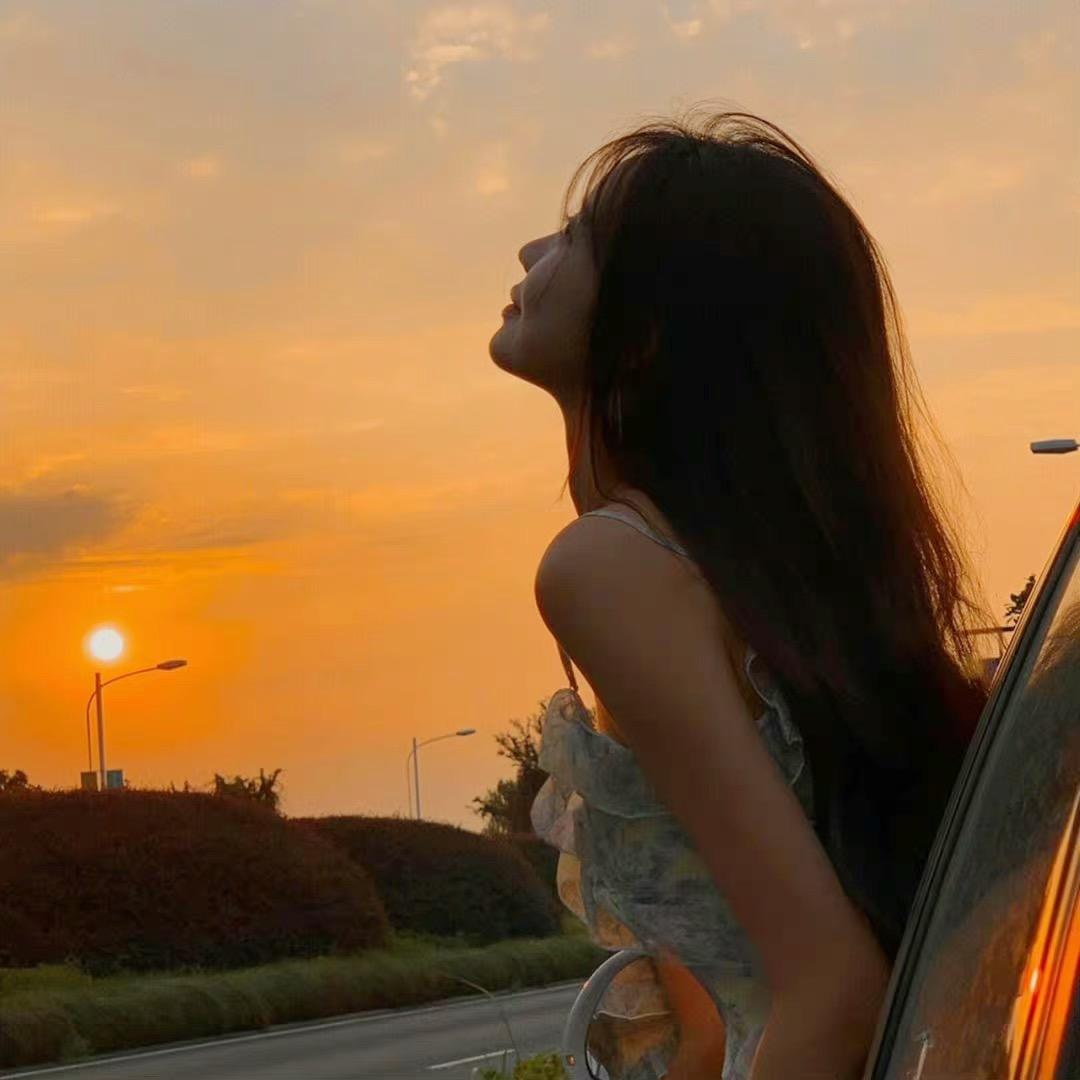 娜娜带你吃喝玩乐