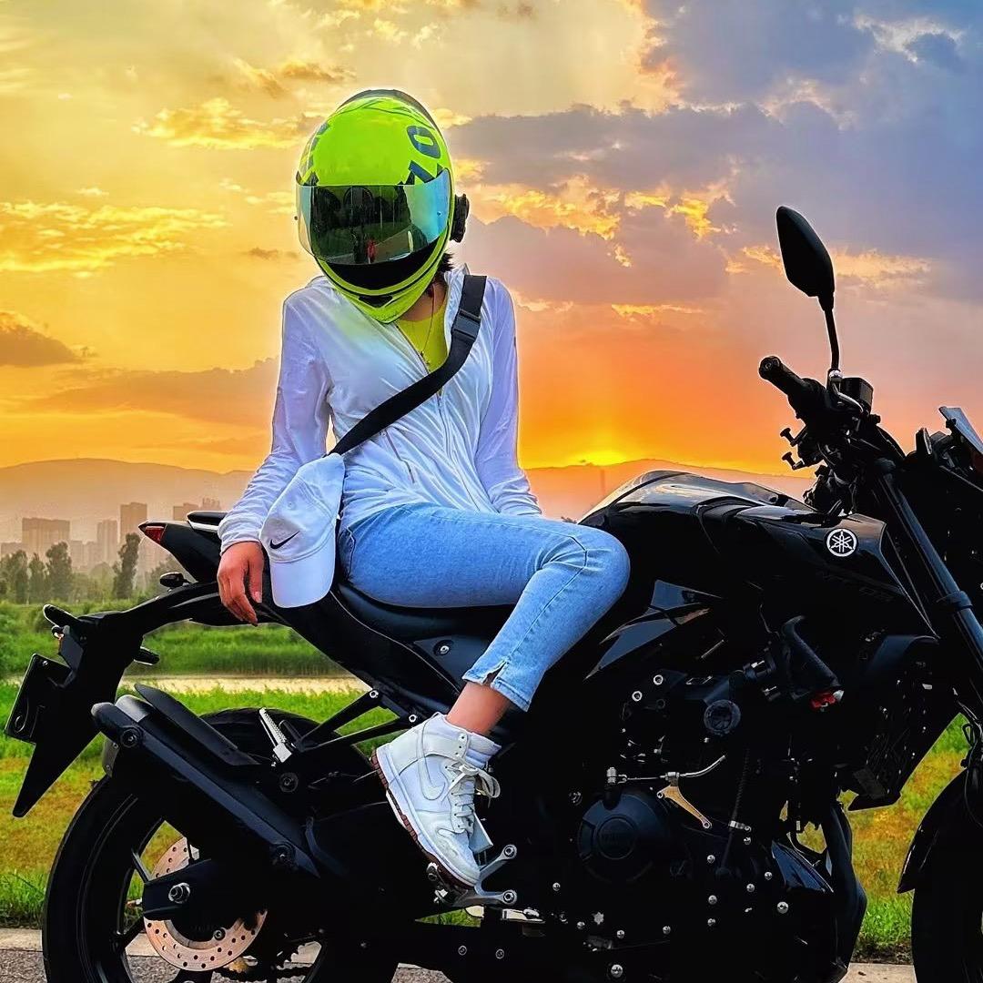 财神爷私生女小白