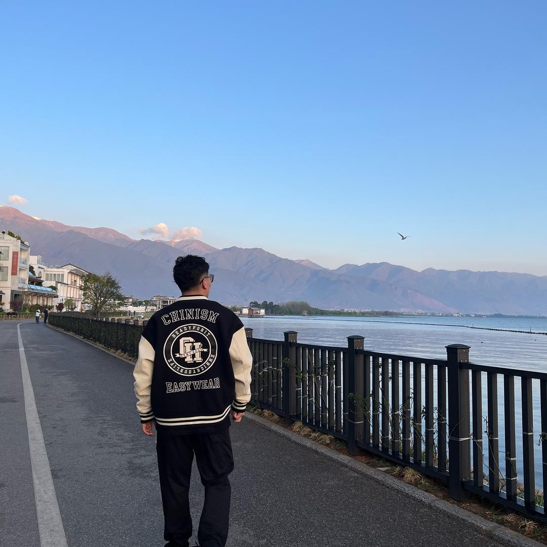 山腳有間茶鋪、