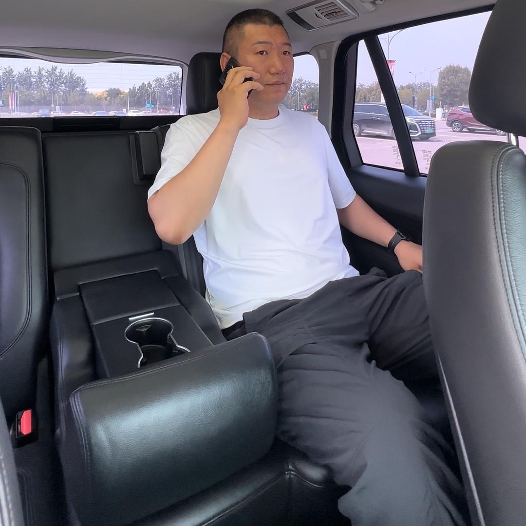 亮哥无软肋