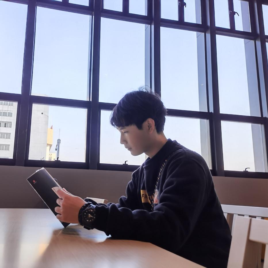 云博-【拼搏的小梁】