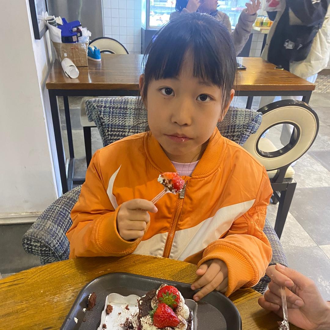 可乐妈在奥莱