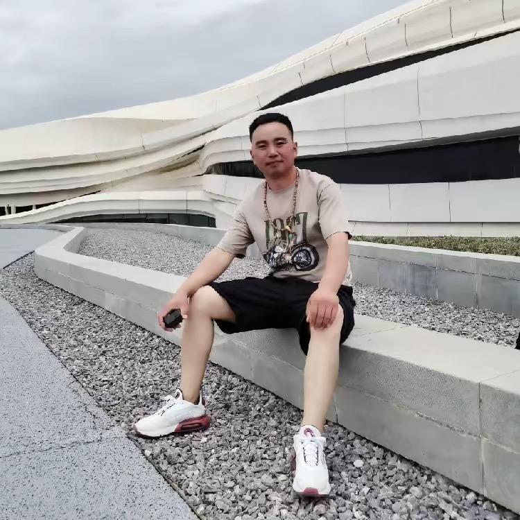 挖机小何(29号9点鸿星尔克专场)