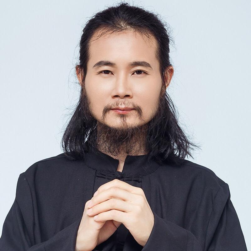 昆一先生