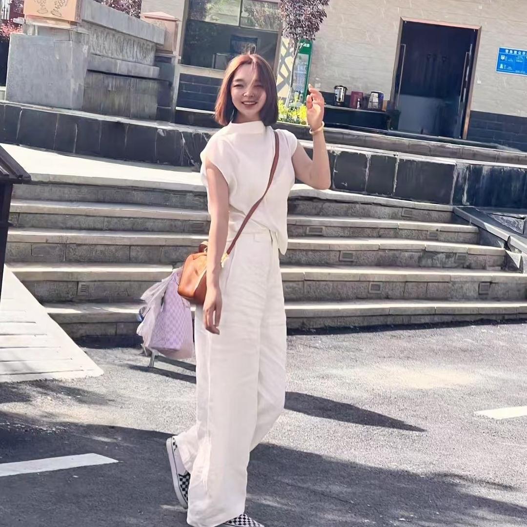 Ms. Wang