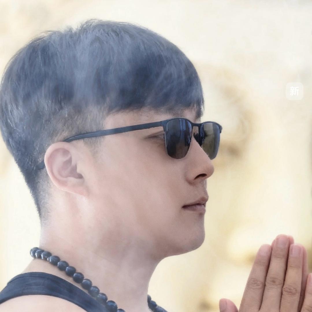 ╰つ゛十指 🫧紧扣