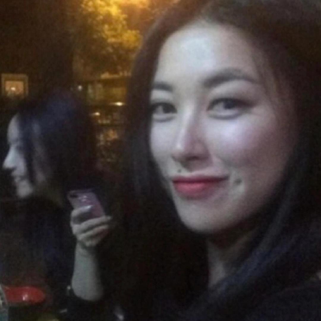 -撞倒了一只蝶.