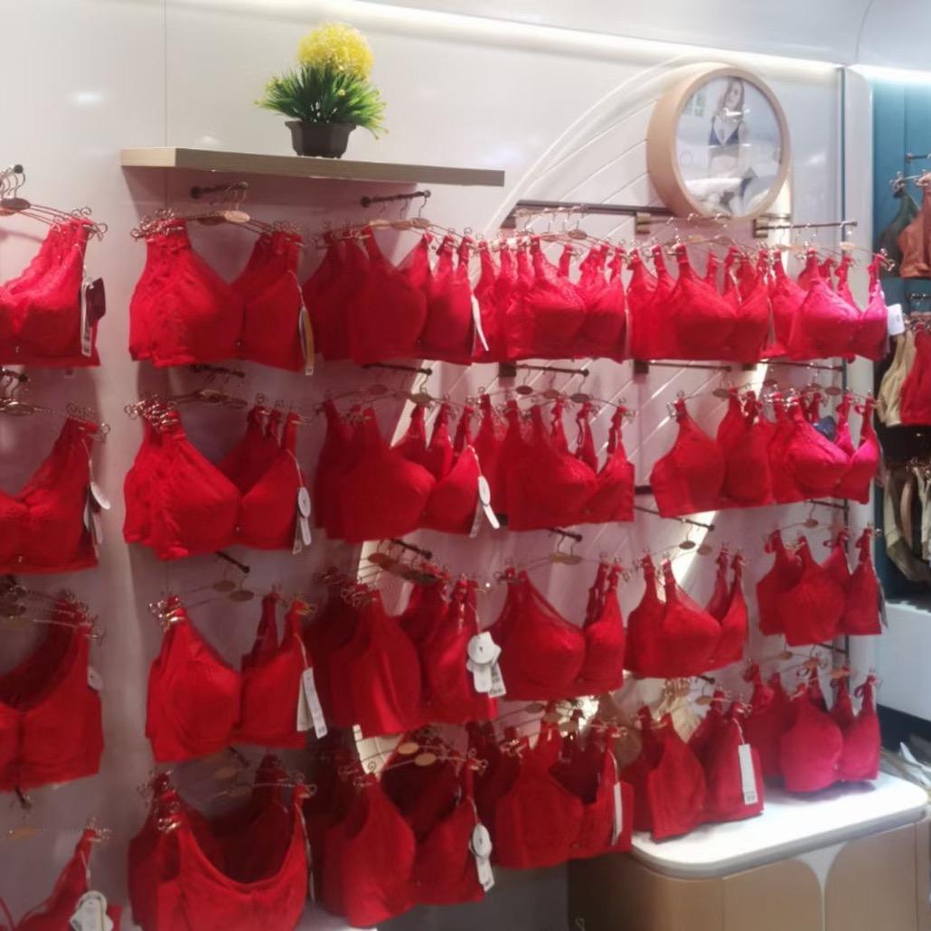隆安奥维丝丽内衣店